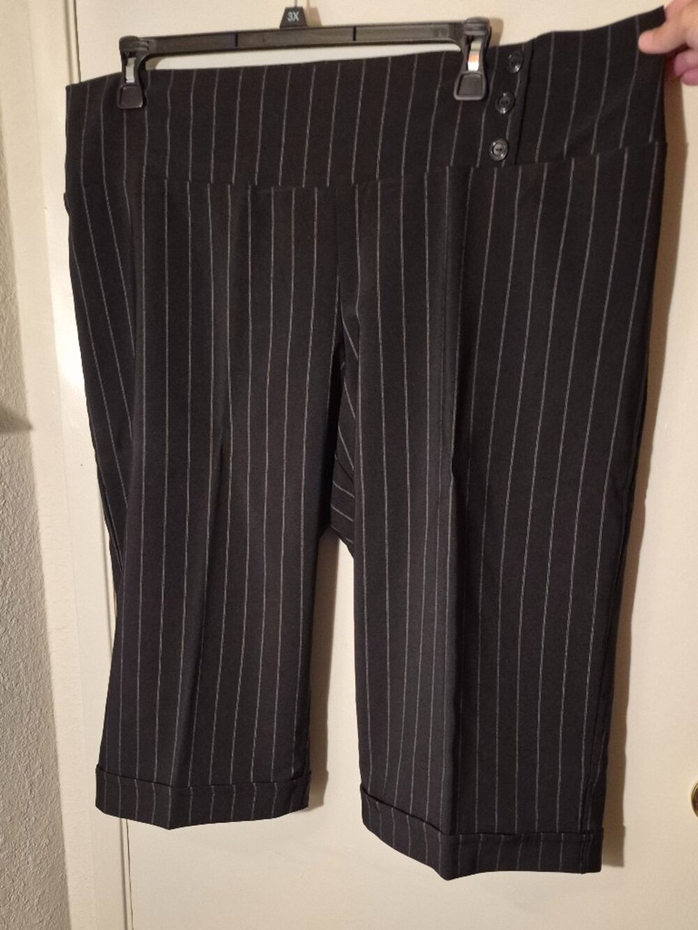 Business casual Capri